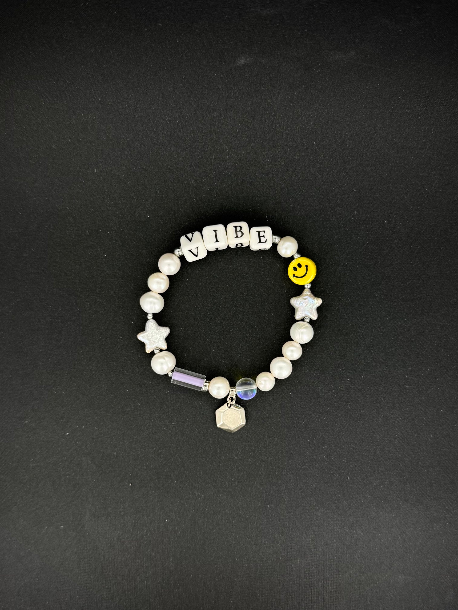 Vibe Pearl Bracelet